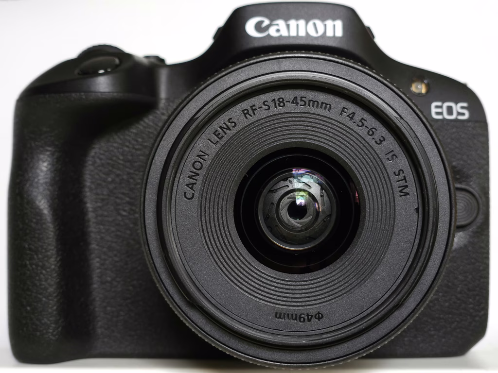 Canon EOS R100 Hybride APS-C Entrée de Gamme